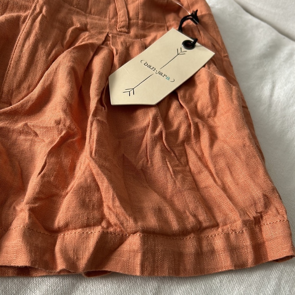 NWT Banjara Orangeโ Pleated Light Weight Shorts ๐ - Picture 2 of 5